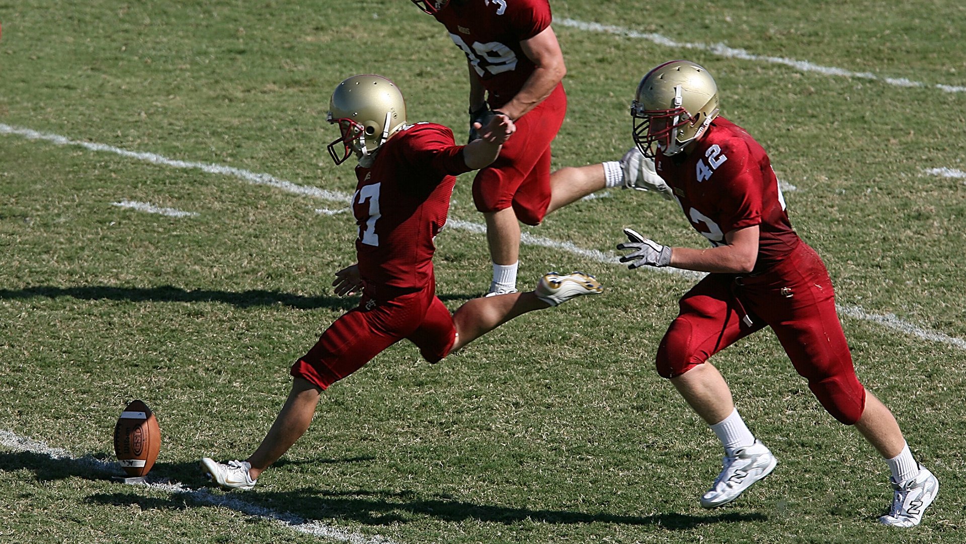 “英超冲刺期:焦点战役不断,战局日趋明朗”,英超经典时刻